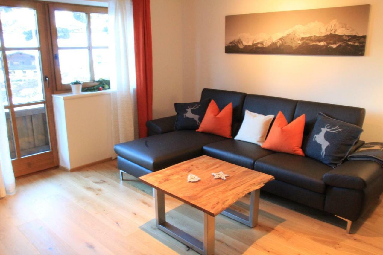 Apartment "Kuenstlhaeusl" Jochberg Exterior foto